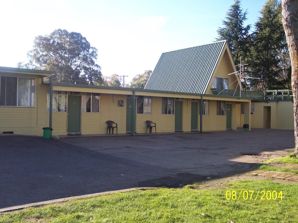 Millers Cottage Motel Wangaratta Esterno foto